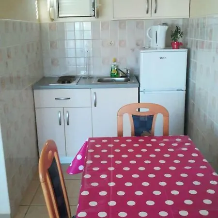 Ema Apartman